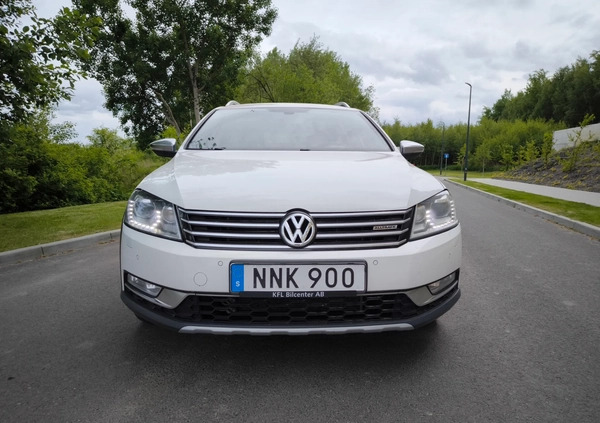 Volkswagen Passat cena 46900 przebieg: 233000, rok produkcji 2014 z Rzeszów małe 154